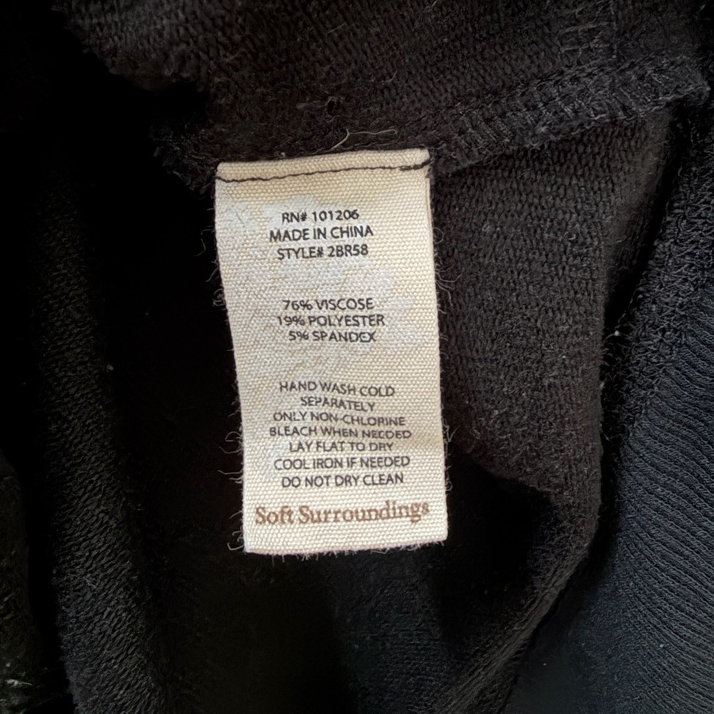Soft Surroundings Siesta Soft Tunic Black, Women’s size medium - Picture 9 of 12
